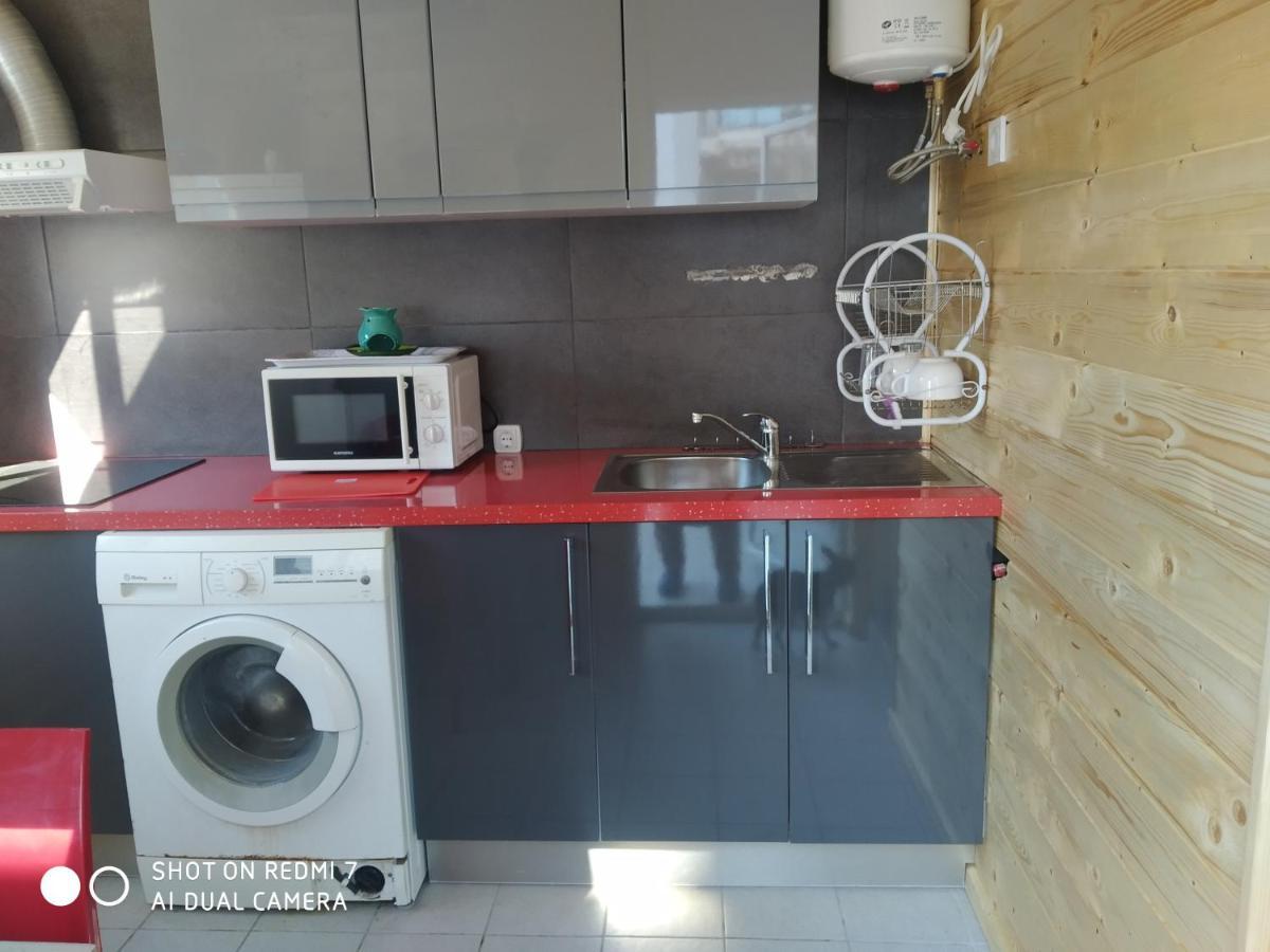 Habitacion Familiar En Un Atico Con Gran Terraza Y,Cocina ,En La Playa บูร์เรียนา ภายนอก รูปภาพ